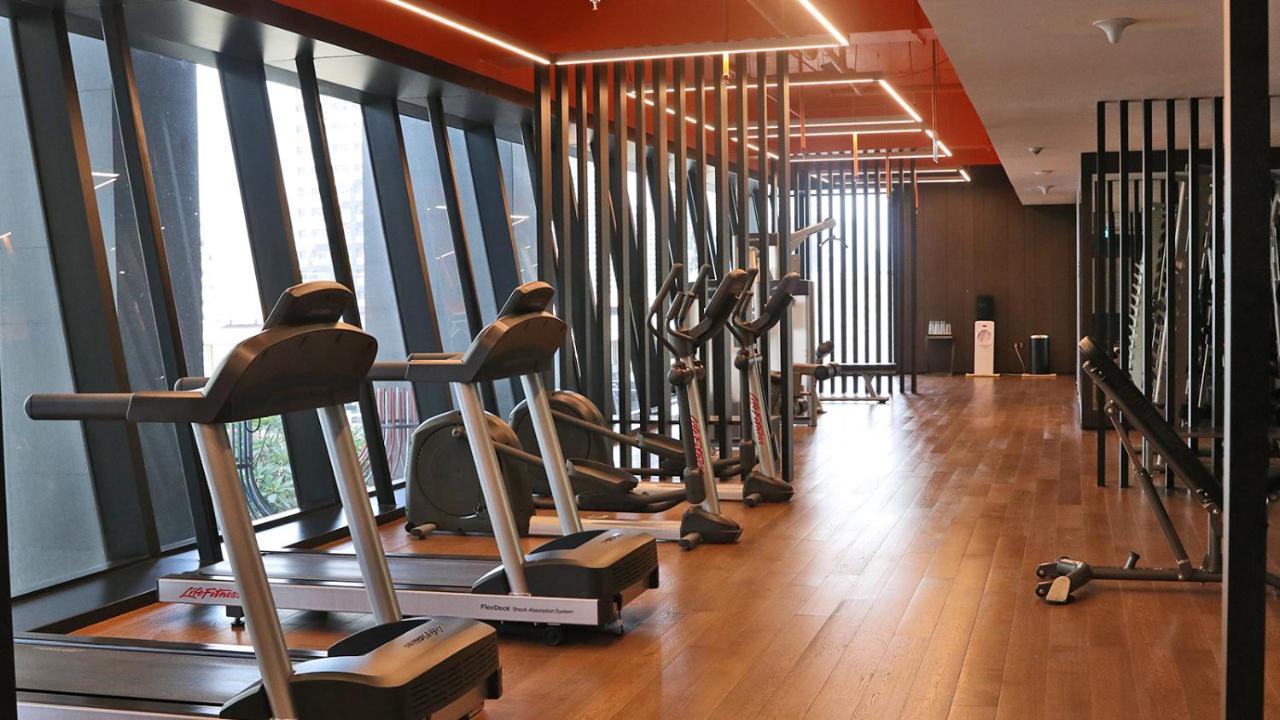 Oakwood Makati Avenue Hotell Makati City Eksteriør bilde